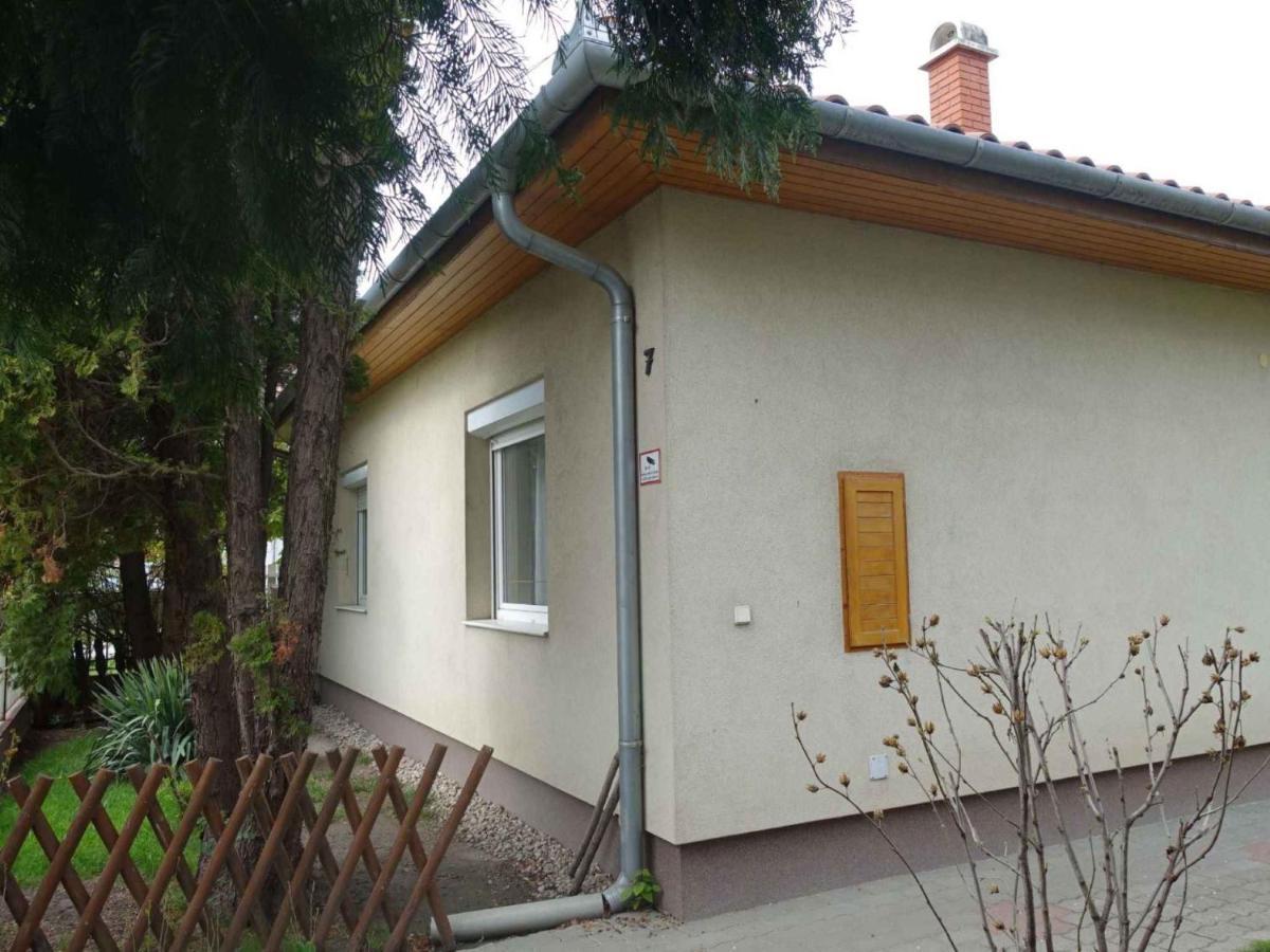 Holiday Home In Siofok - Balaton 42696 المظهر الخارجي الصورة