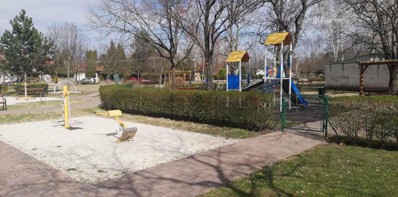 Holiday Home In Siofok - Balaton 42696 المظهر الخارجي الصورة