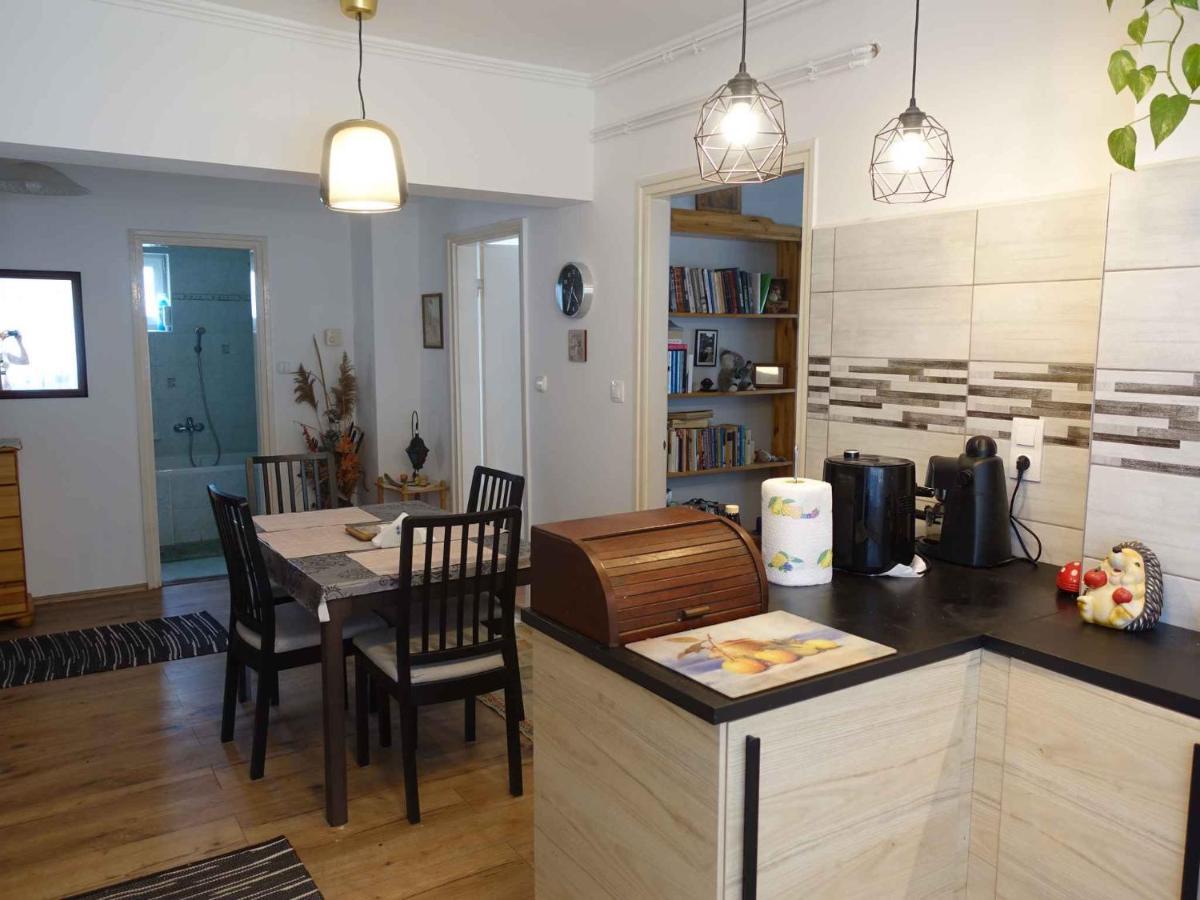 Holiday Home In Siofok - Balaton 42696 المظهر الخارجي الصورة